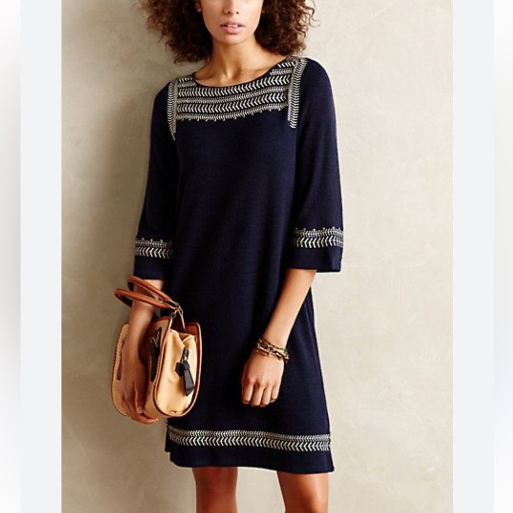 EDME & ESYLLYE navy blue and cream embroidered dress Size M